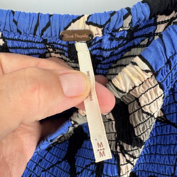 Free People Indigo Floral Smocked Mini Dress Boho Peasant Puff Sleeve Size M - Picture 5 of 11